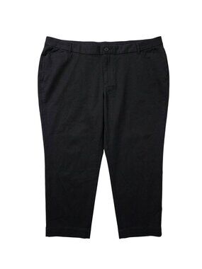 NWT | Women’s Black Casual Capri Jeans Tapered Leg Stretch Denim | 42